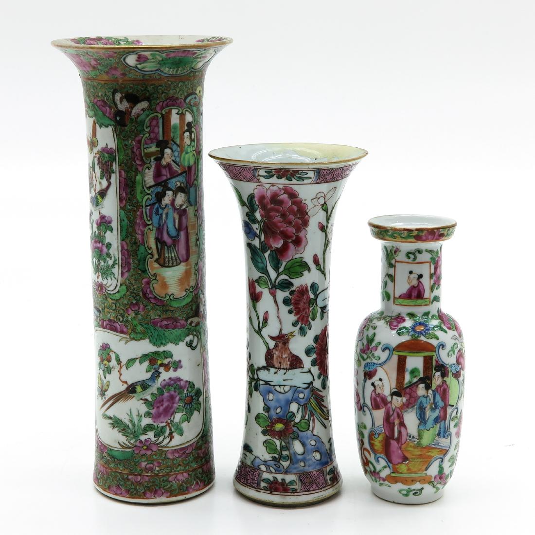 Lot of 3 Vases: Including 2 cantonese, tallest is 31 cm., with restoration.