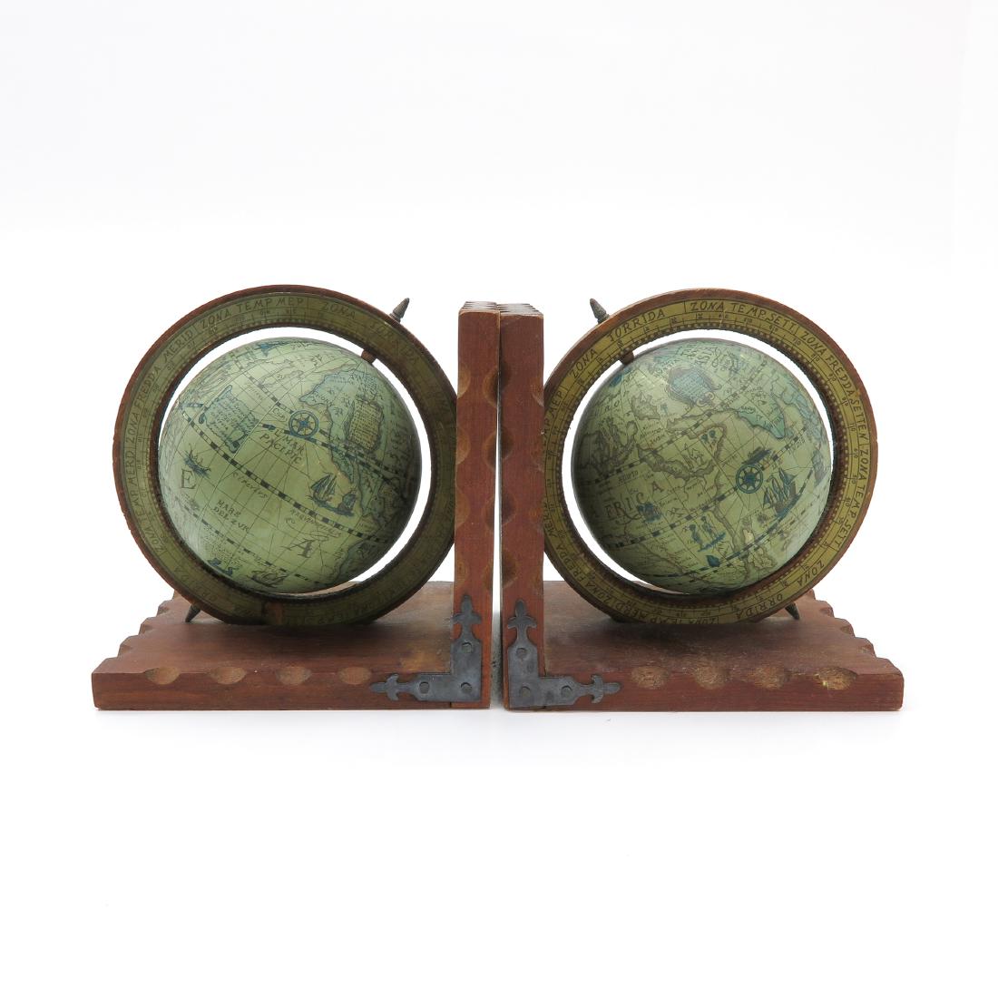 A Pair of Globe Book Ends (1 of 5)