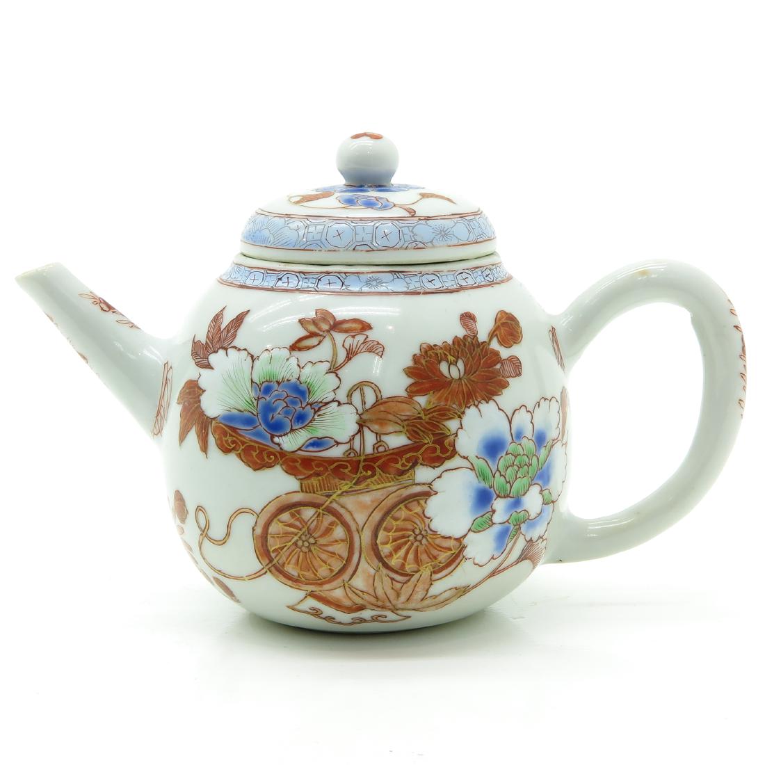 A Polychrome Decor Teapot (1 of 6)