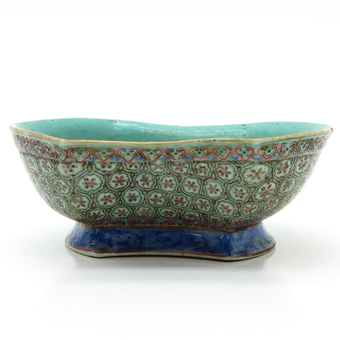 A Famille Rose Altar Dish (1 of 7)