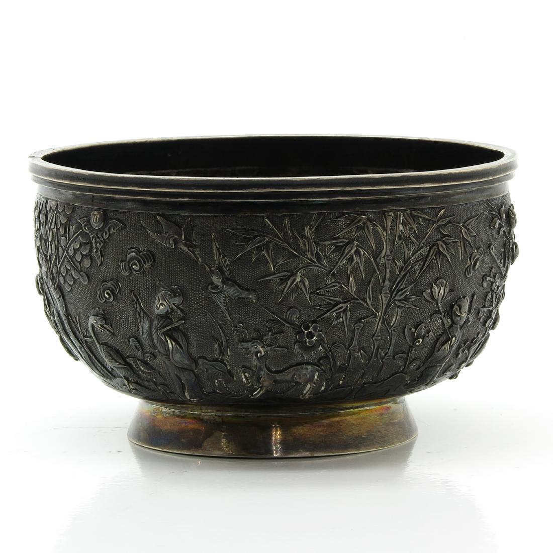 A Chinese Silver Relief Decorated Bowl (1 of 7)