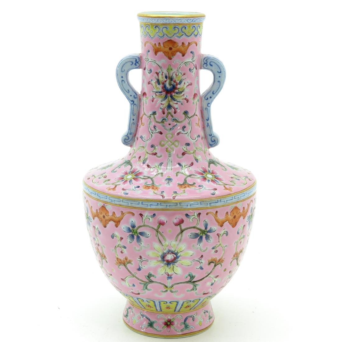 A Famille Rose Decor Vase (1 of 8)