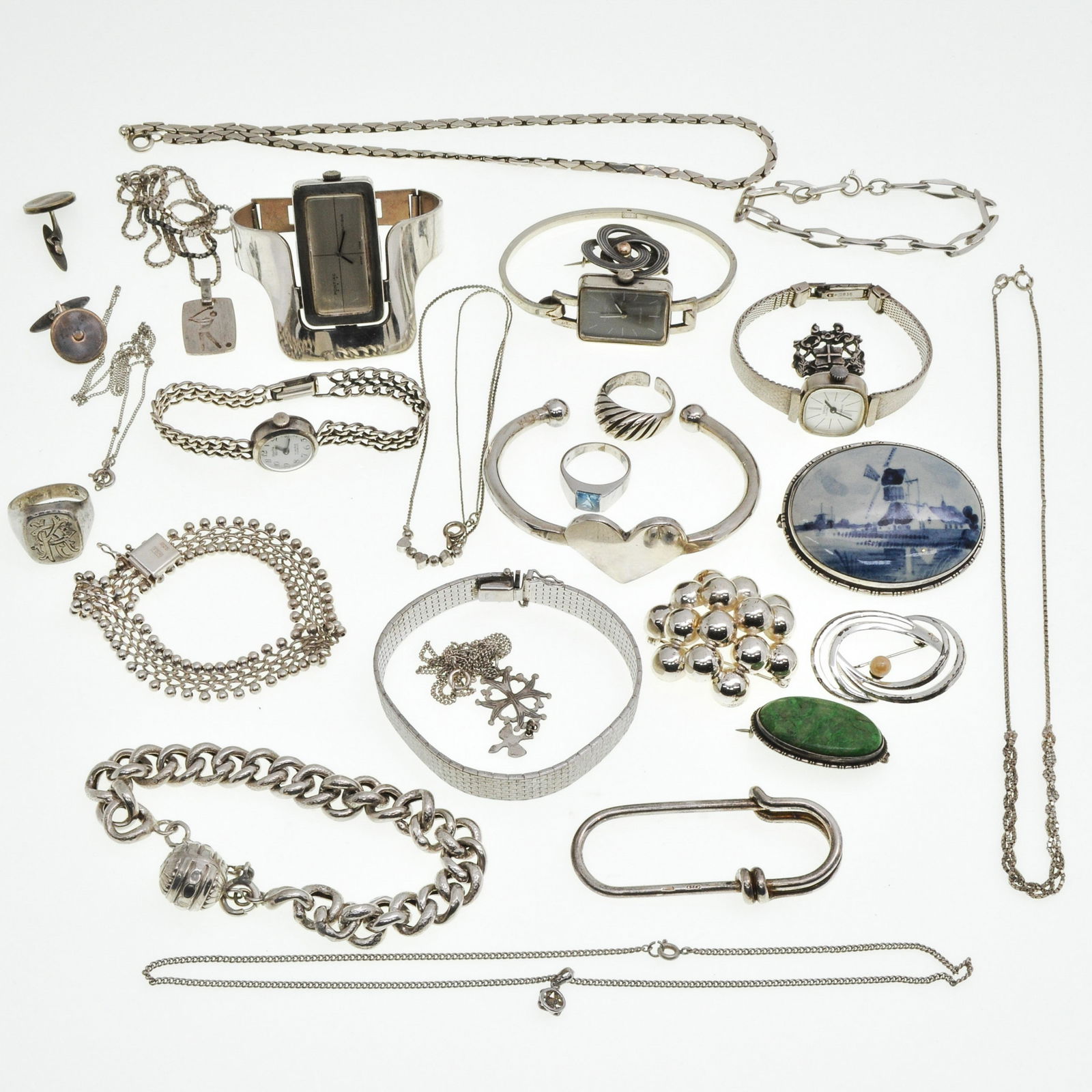A Diverse Lot of Jewelry (1 of 1)