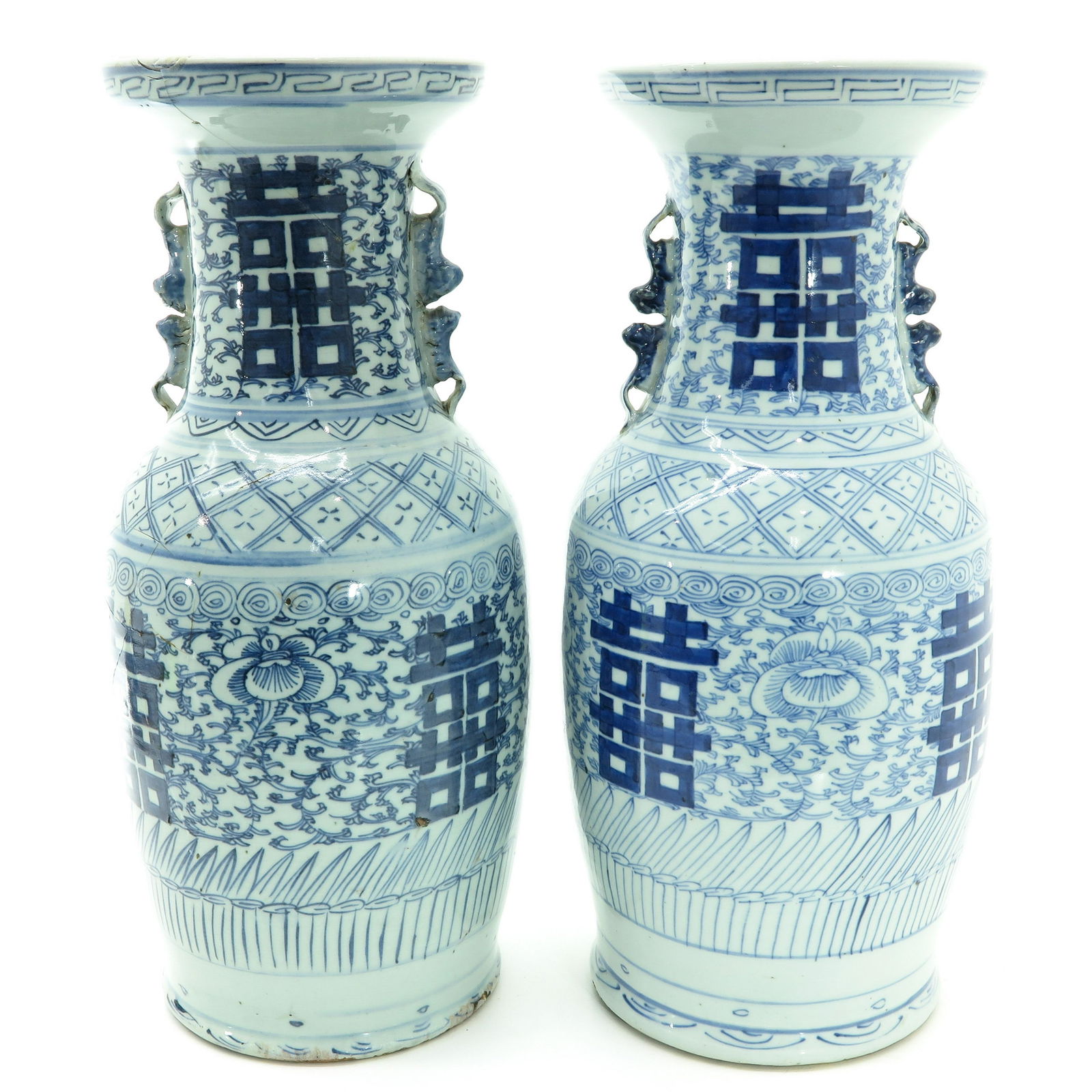 A Pair of Blue and White Vases (1 of 8)
