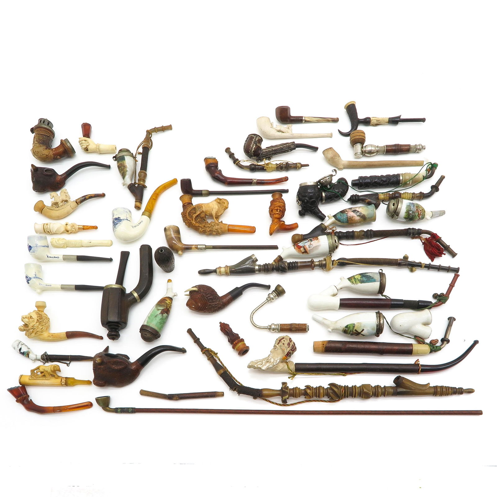 A Collection of Vintage Smoking Pipes (1 of 9)