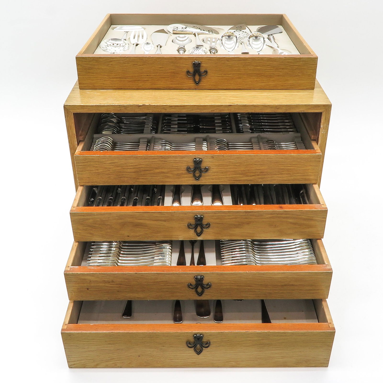 A van Kempen and Begeer Silver Cutlery Set in Box (1 of 7)