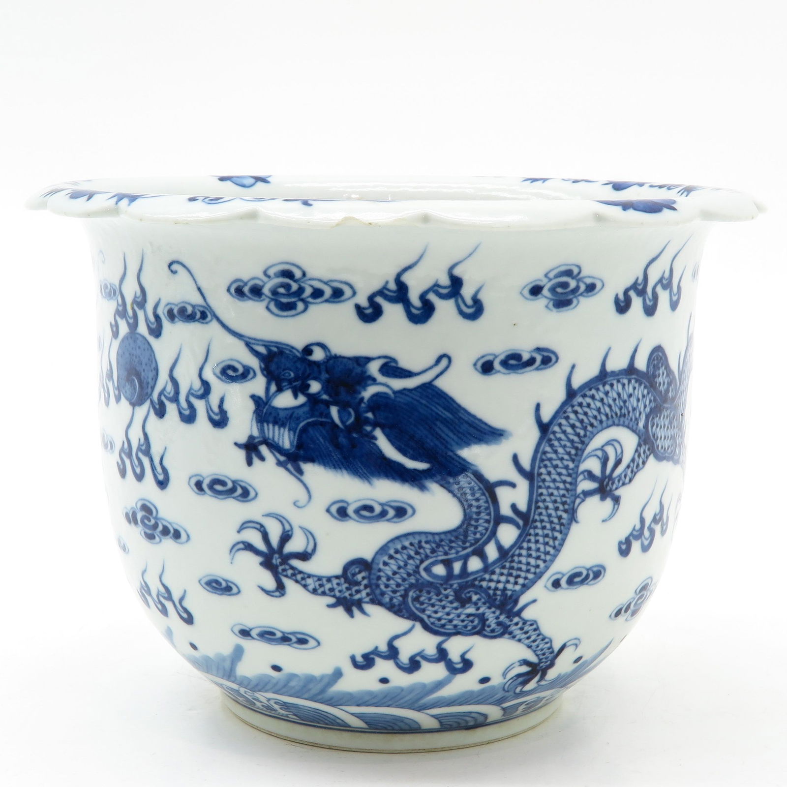 A Chinese Blue and White Cache Pot (1 of 8)