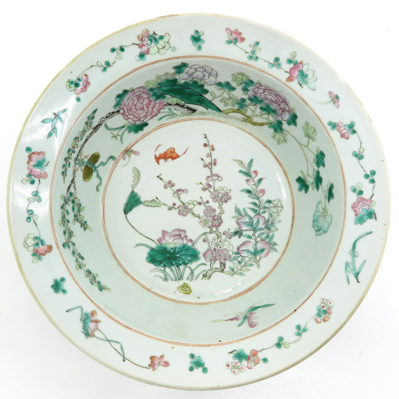A Chinese Famille Rose Wash Basin (1 of 7)