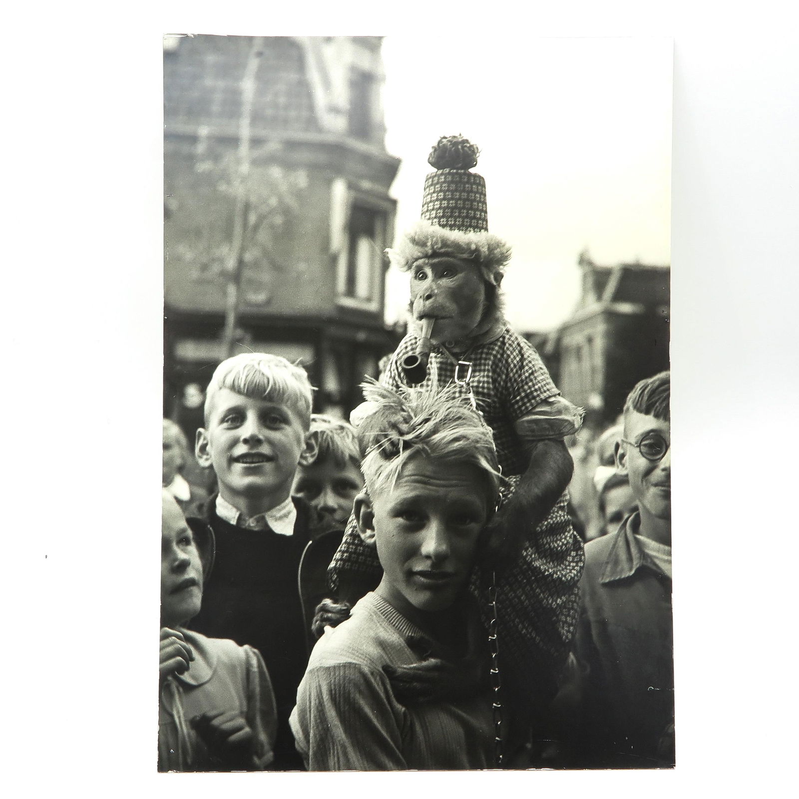 A Photograph by Hans de Boer: Photographer Hans de Boer, 63 x 90 cm.