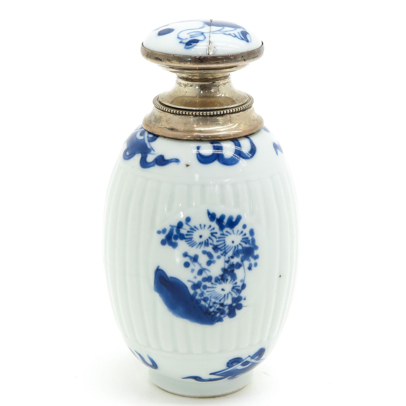 A Blue and White Tea Box (1 of 10)