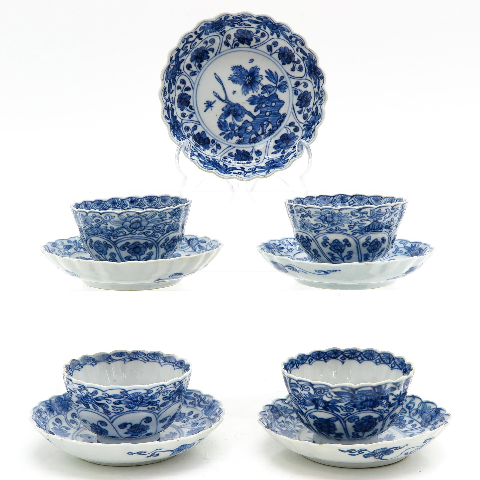 A Collection of Cups and Saucers: Including 4 cups and 5 saucers, saucers are 13 cm. in diameter, 18th Century.