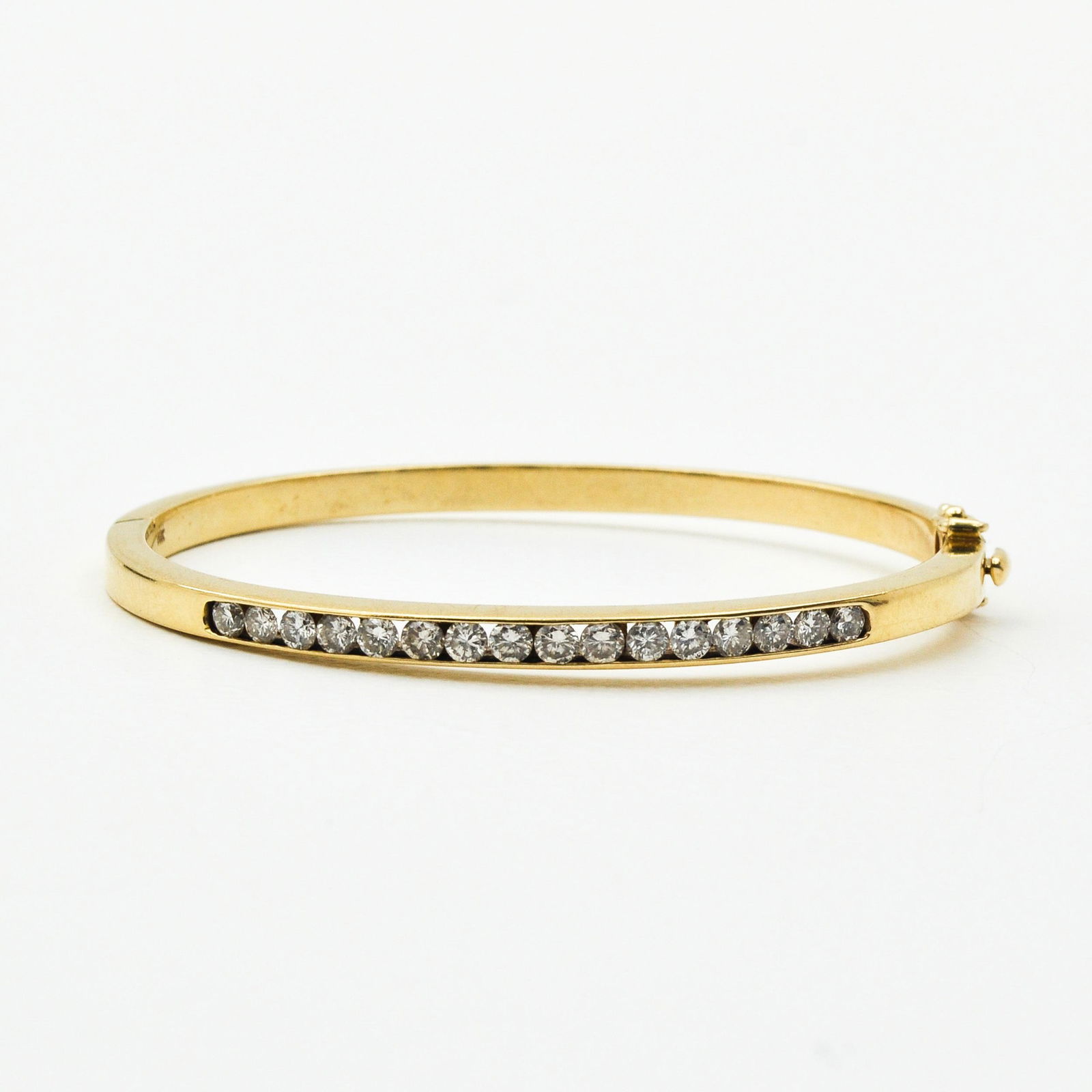 A Ladies 14KG Diamond Bracelet (1 of 2)