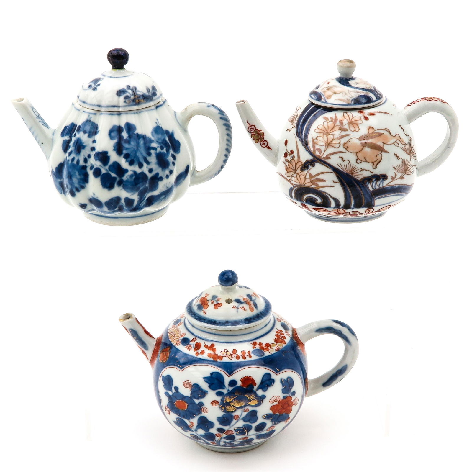 A Collection of Three Teapots (1 of 10)