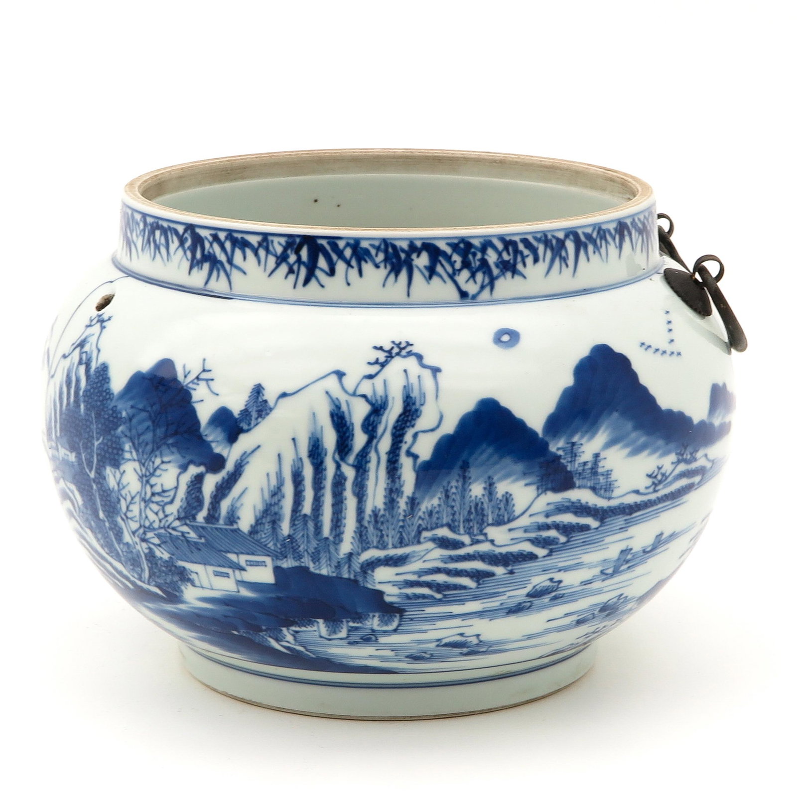 A Blue and White Pot: Landscape decor, 17 cm. tall, 1 metal handle missing.
