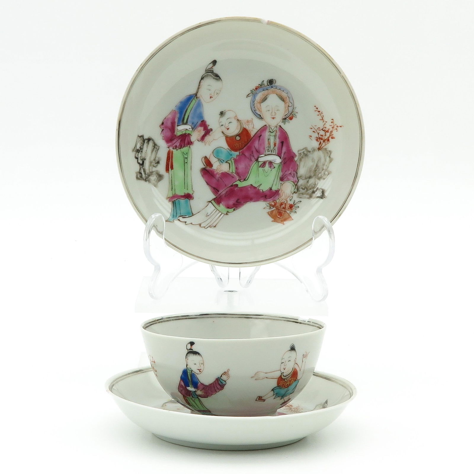 A Famille Rose Cup and 2 Saucers (1 of 9)