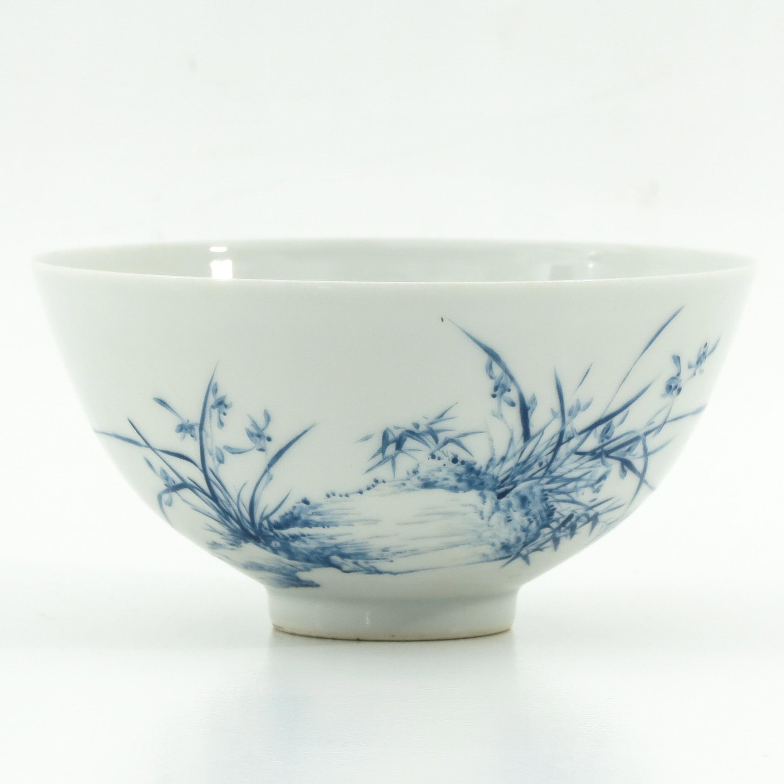 A Blue and White Bowl: Depicting scene on pond and Chinese text, Yongzheng mark, 13 cm. in diameter.