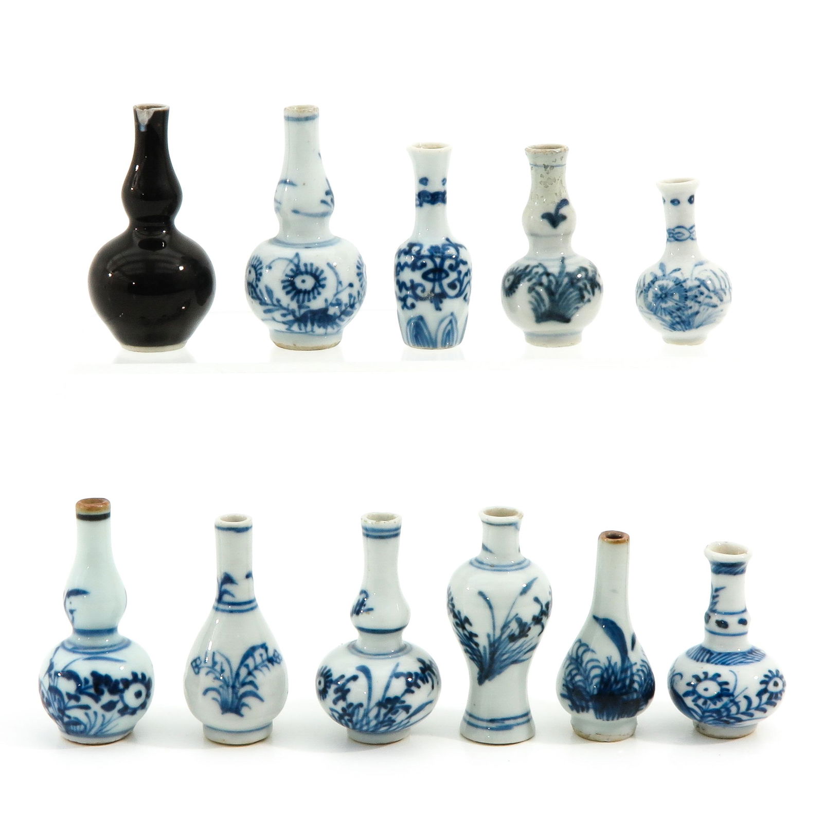 A Collection of 11 Miniature Vases (1 of 10)