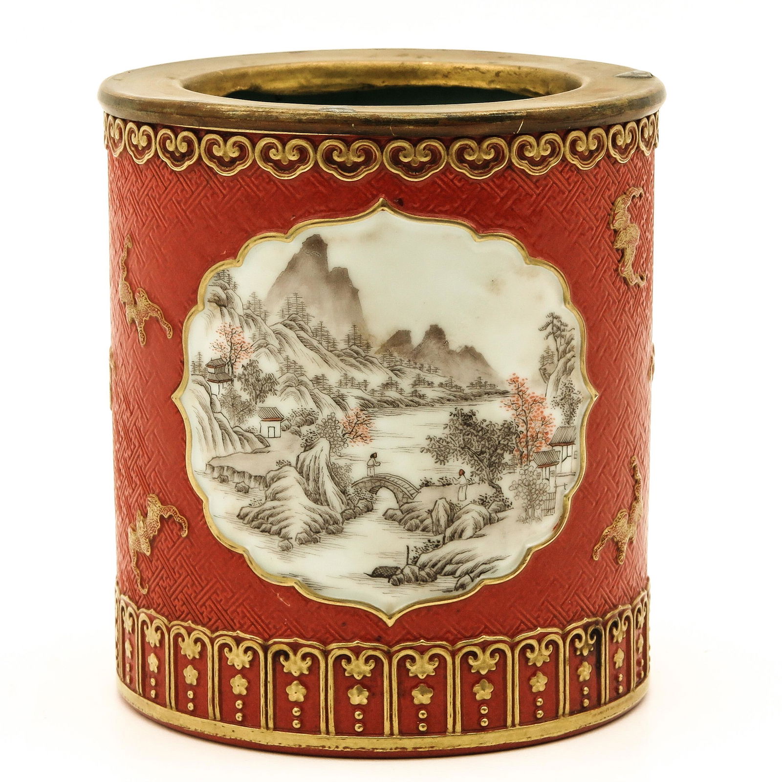 An Orange and Gilt Brush Pot (1 of 9)