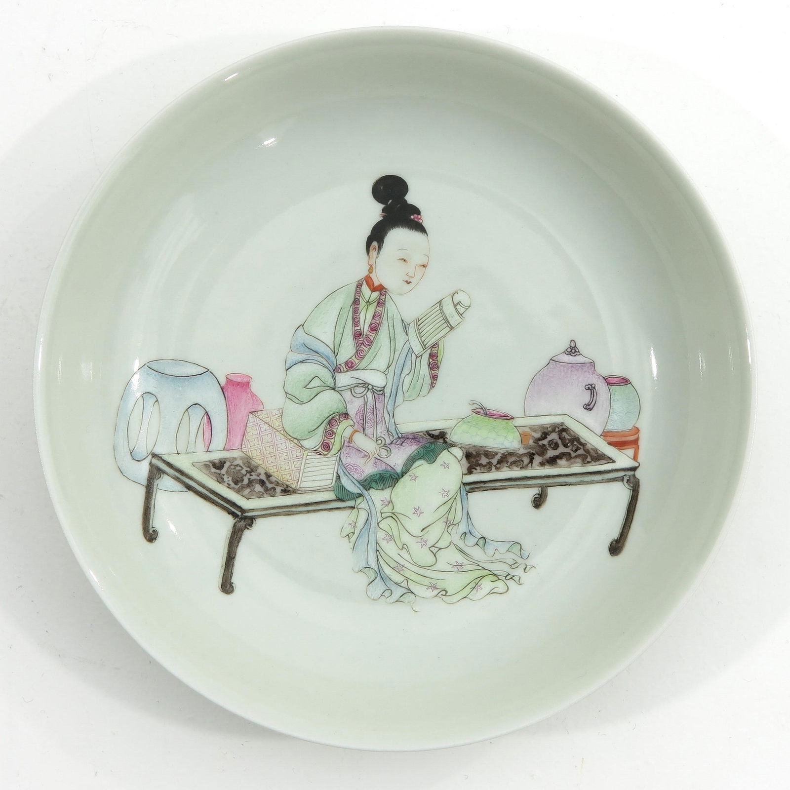 A Famille Rose Dish (1 of 6)