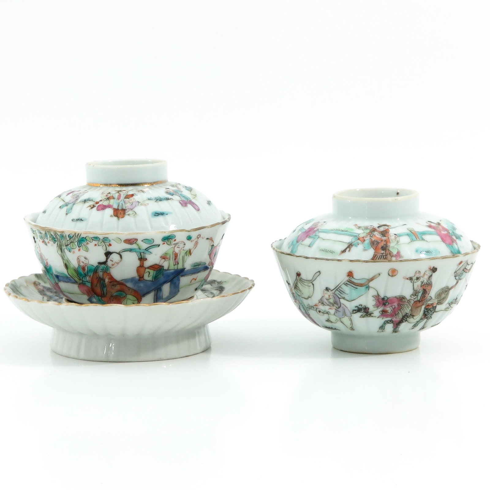 A Collection of Covered Cups and Saucer: Depicting scenes with Chinese figures, saucer is 13 cm. in diameter.