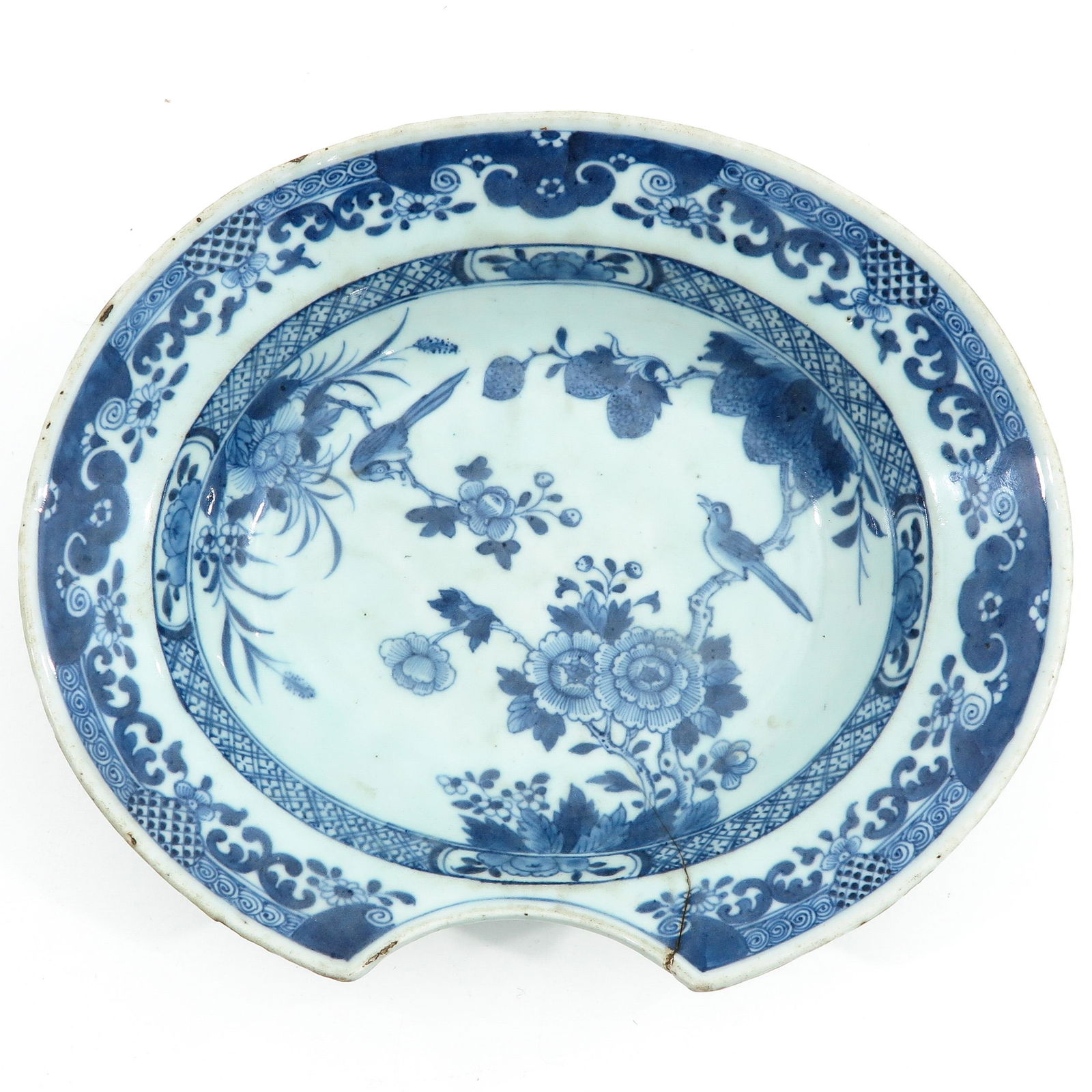 A Blue and White Shaving Bowl (1 of 7)