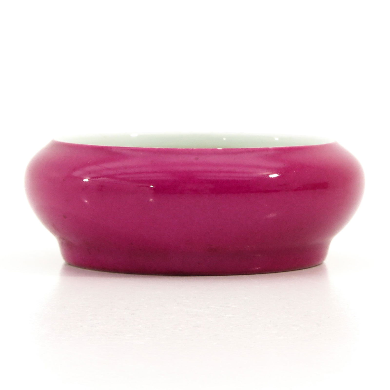 A Ruby Glaze Brush Washer (1 of 10)