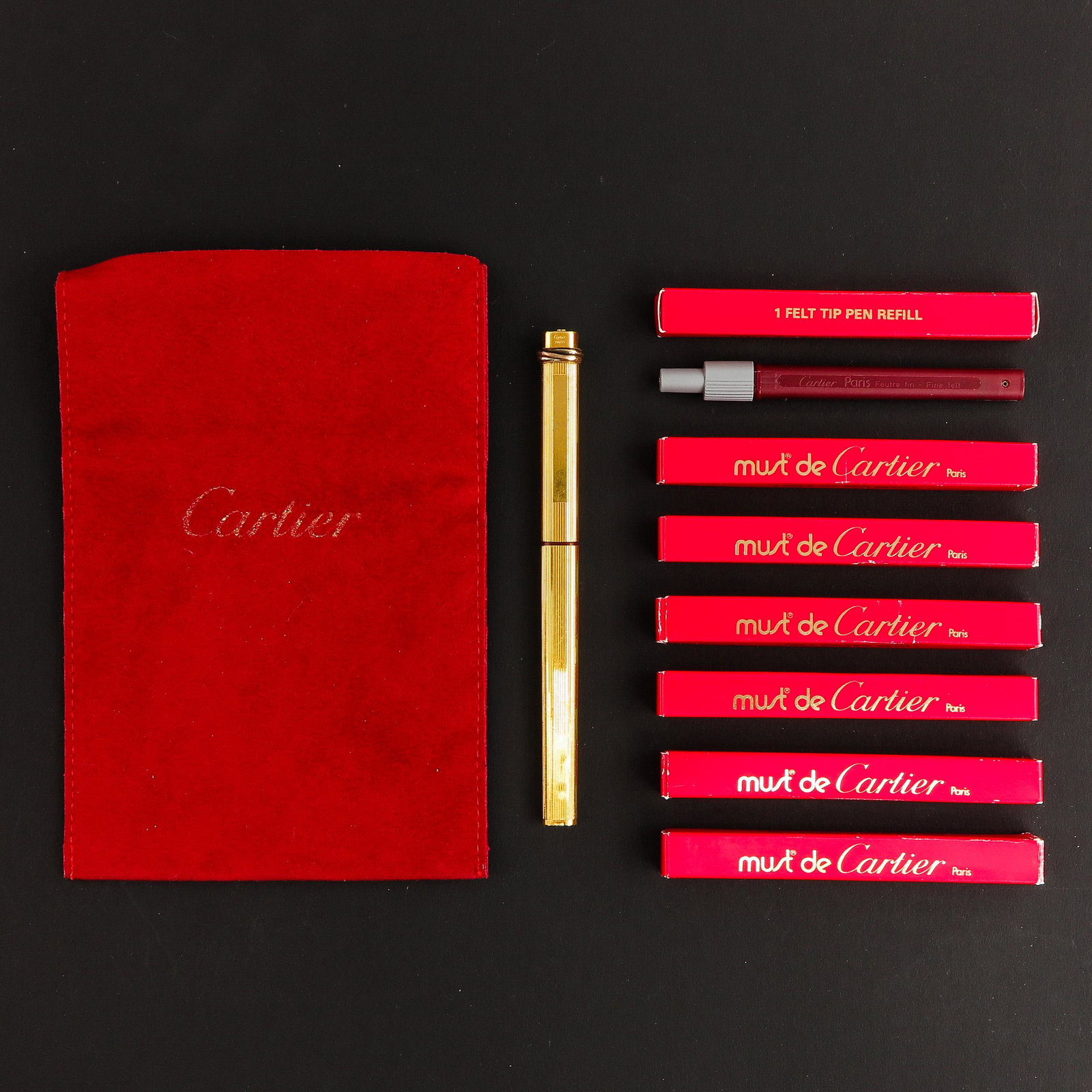 A Cartier Pen: Paris, 14 cm. long.