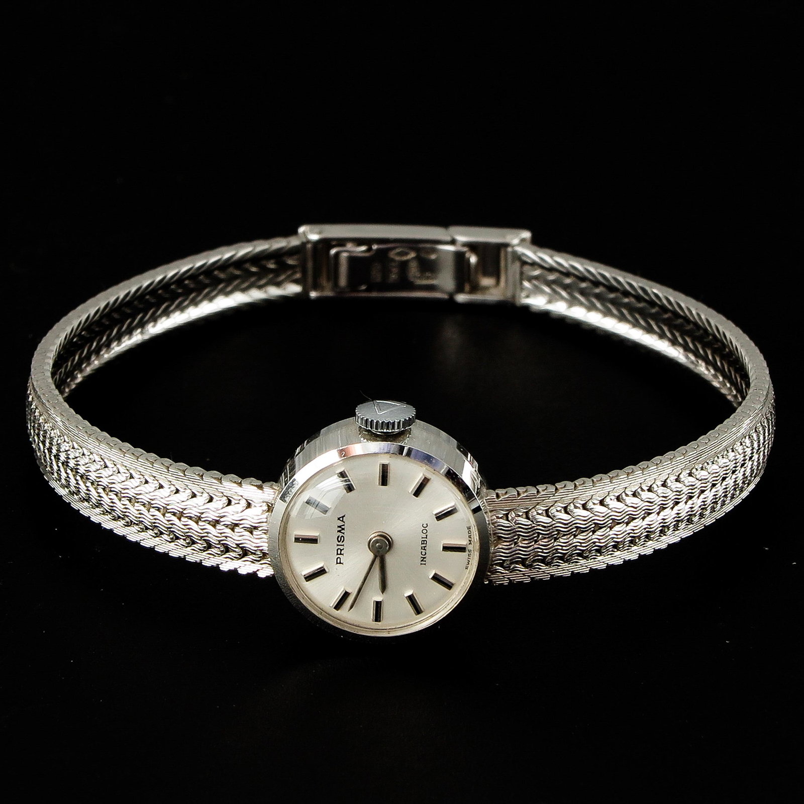 A Ladies 14KG Prisma Watch: 17 cm. long.