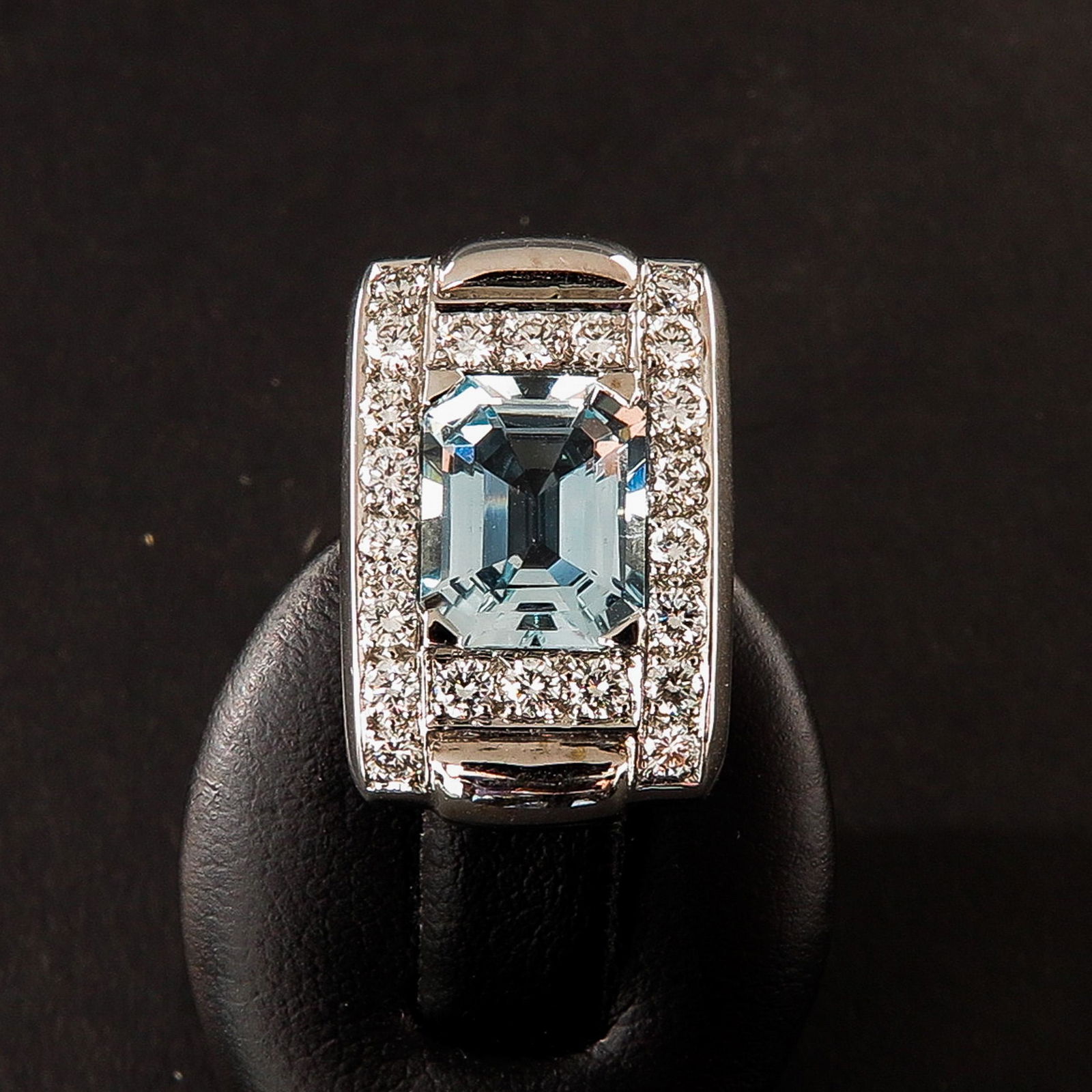 A 14KG Aqua Marine and Diamond Pendant (1 of 3)