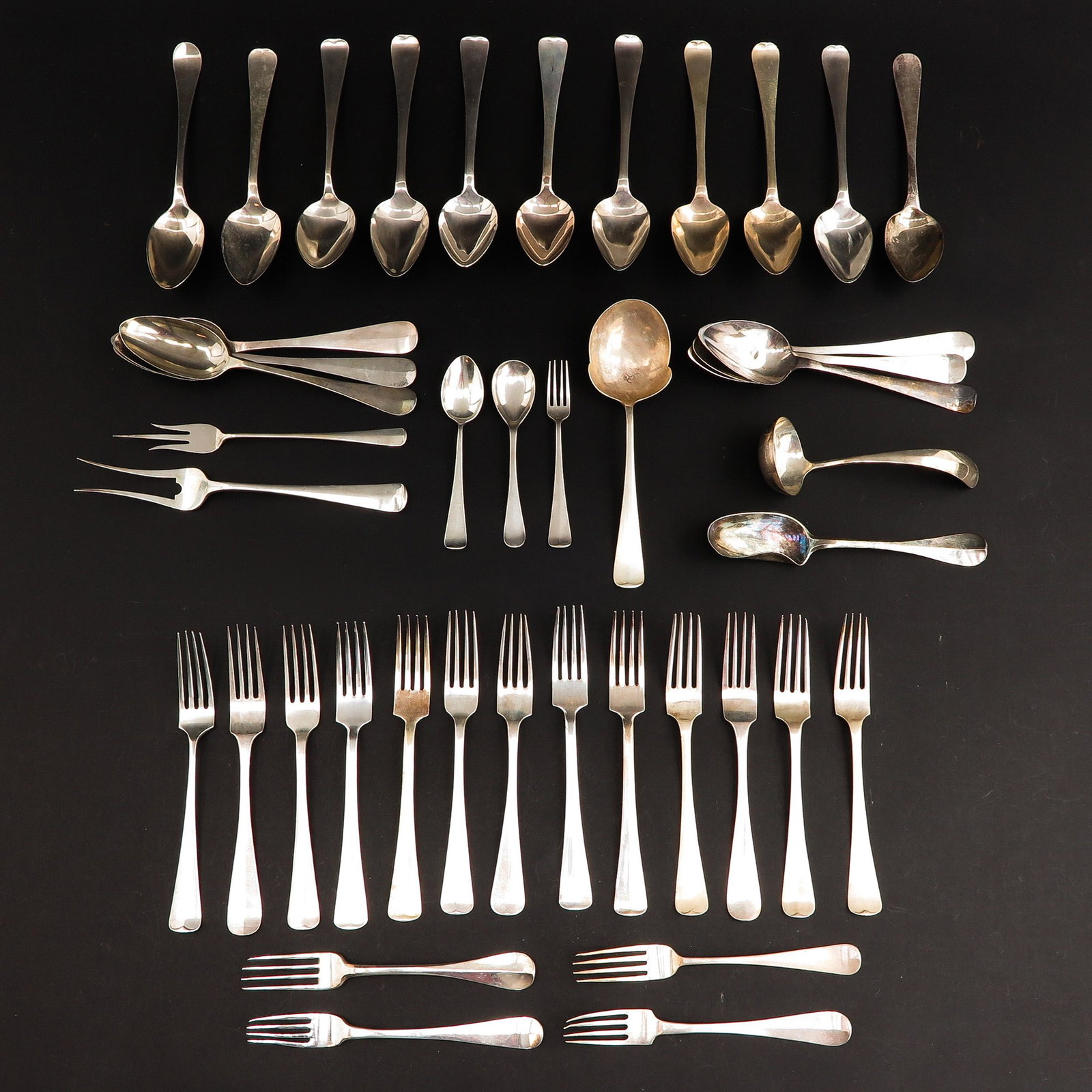 A Lot of Dutch Silver: Approximately 2000 gram.