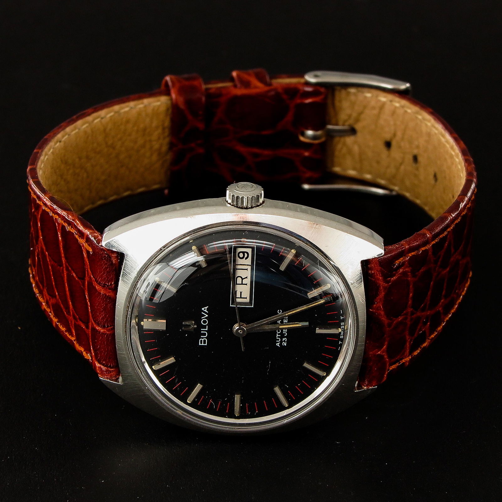 A Mens Bulova Watch (1 of 3)