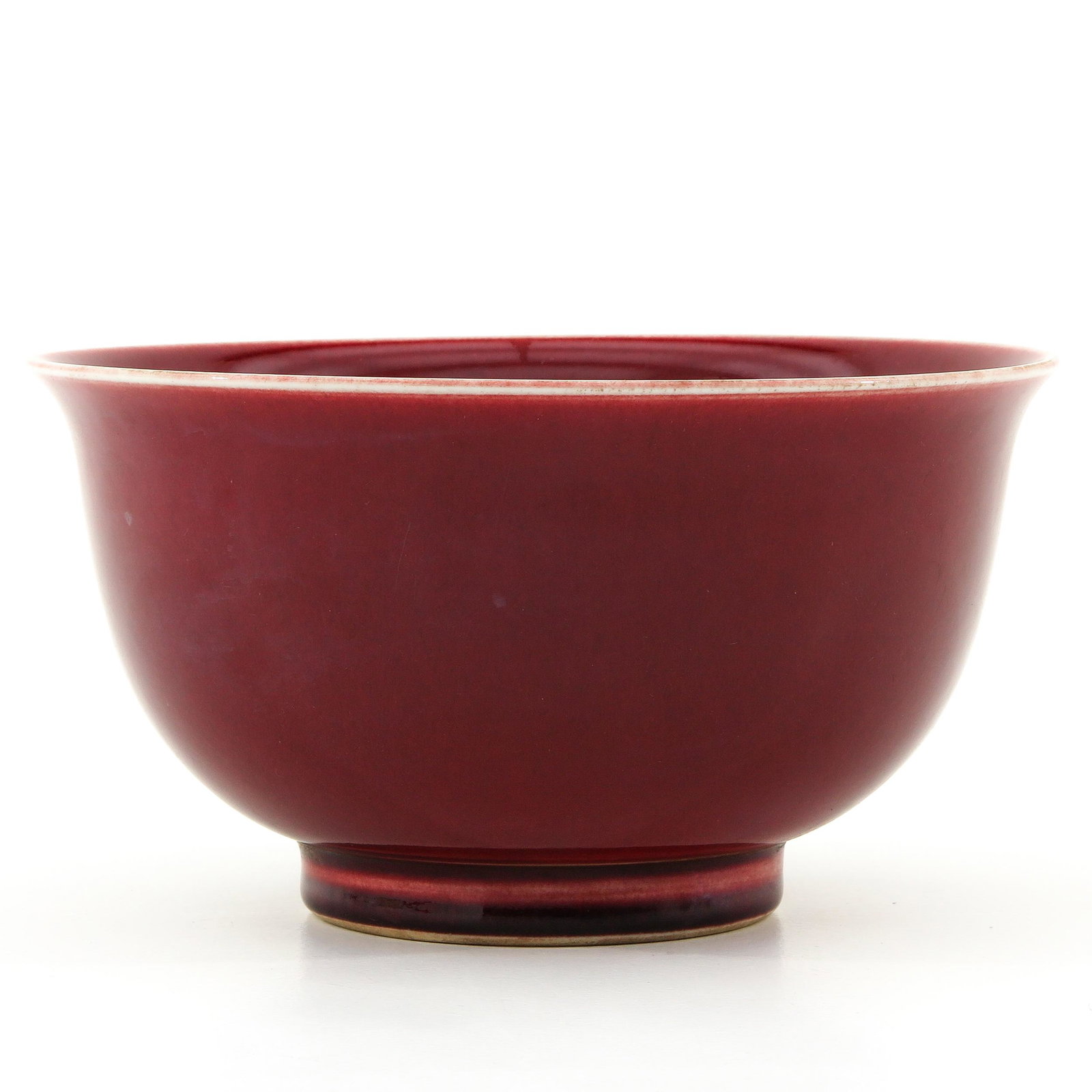 A Sang de Boeuf Decor Bowl: Qianlong mark, 19 cm. in diameter.