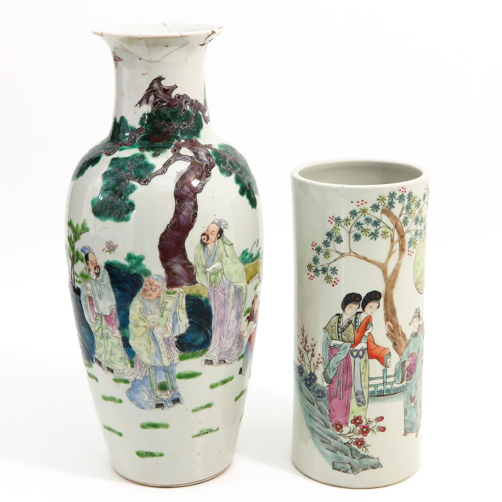 A Lot of 2 Vases (1 of 10)