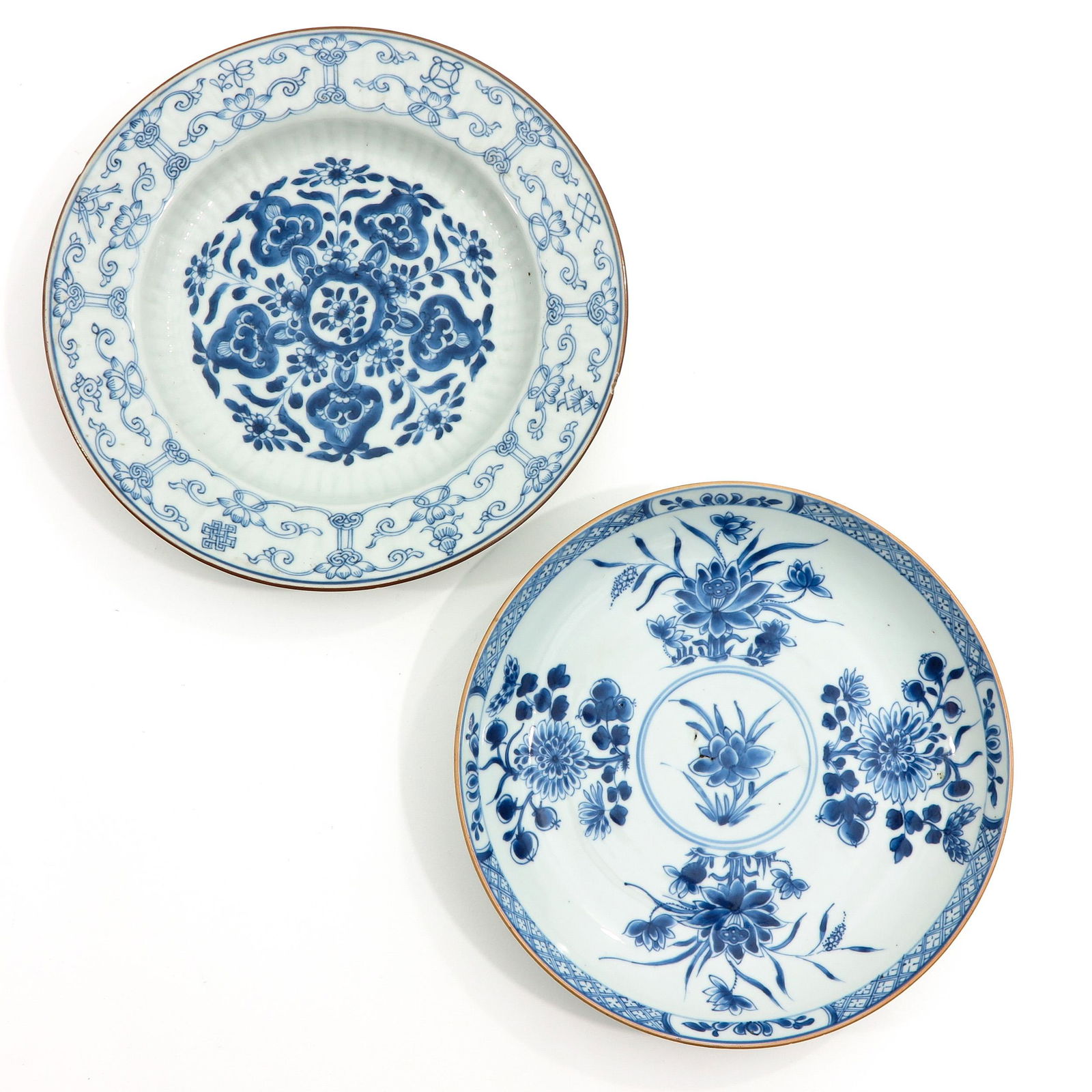 A Lot of 2 Blue and White Plates (1 of 10)