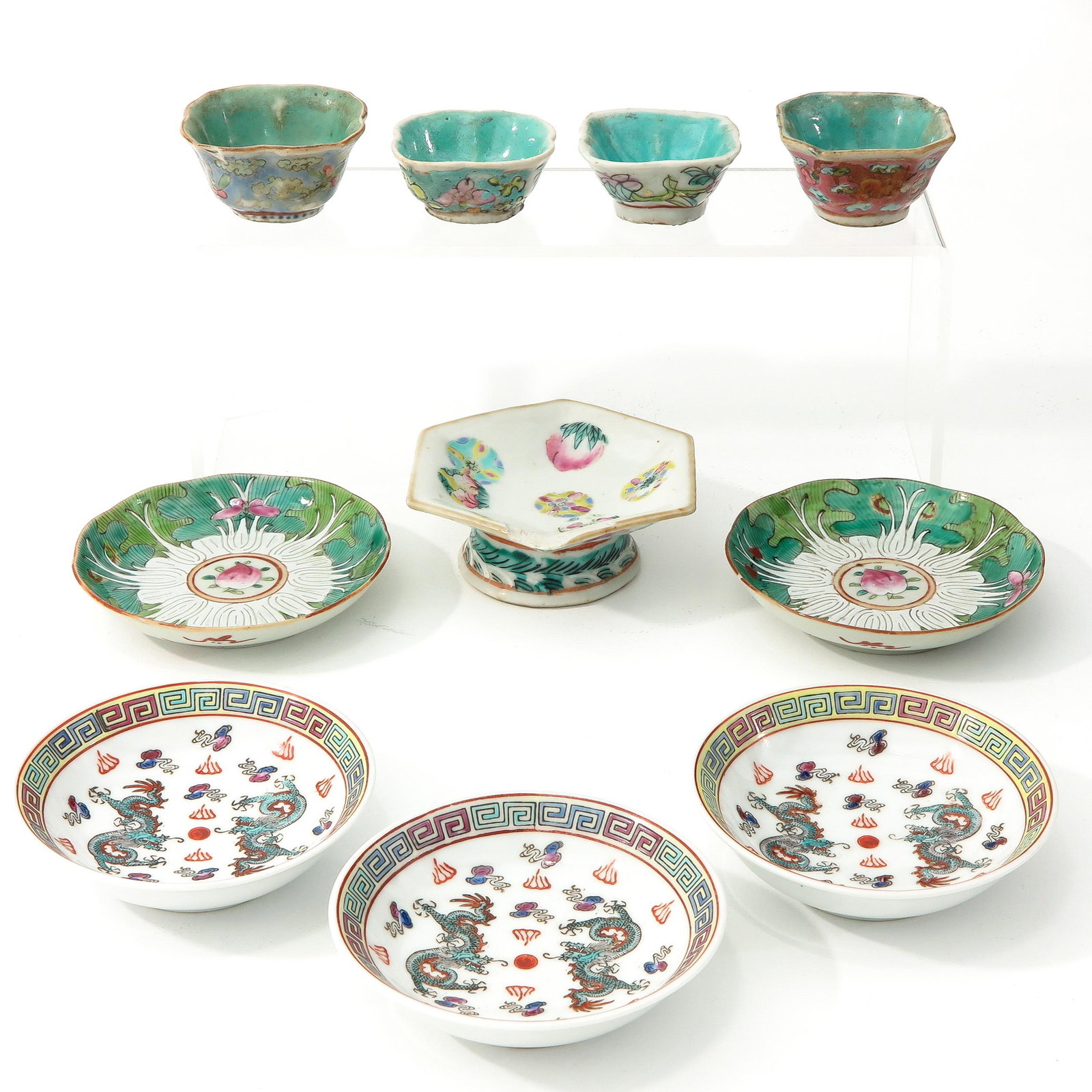 A Collection of Porcelain: 10 pieces, including stem tray 13 cm. in diameter, chip and hairline
