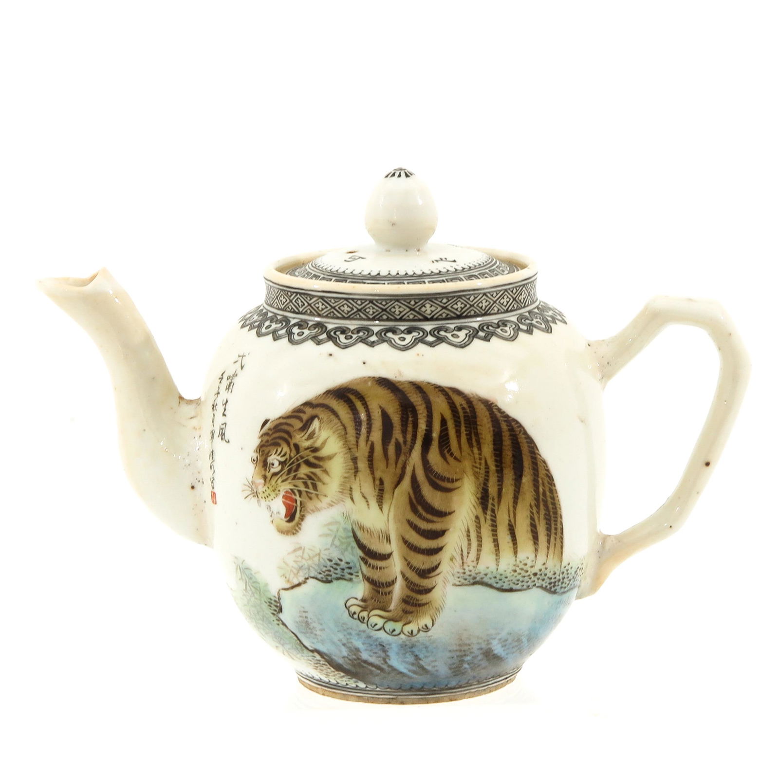 A Polychrome Decor Teapot (1 of 10)