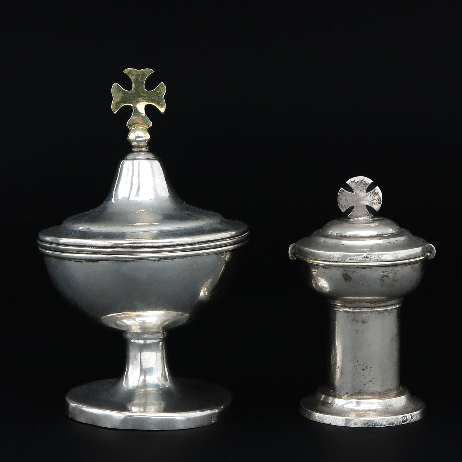 A Lot of 2 Silver Ciborium (1 of 10)