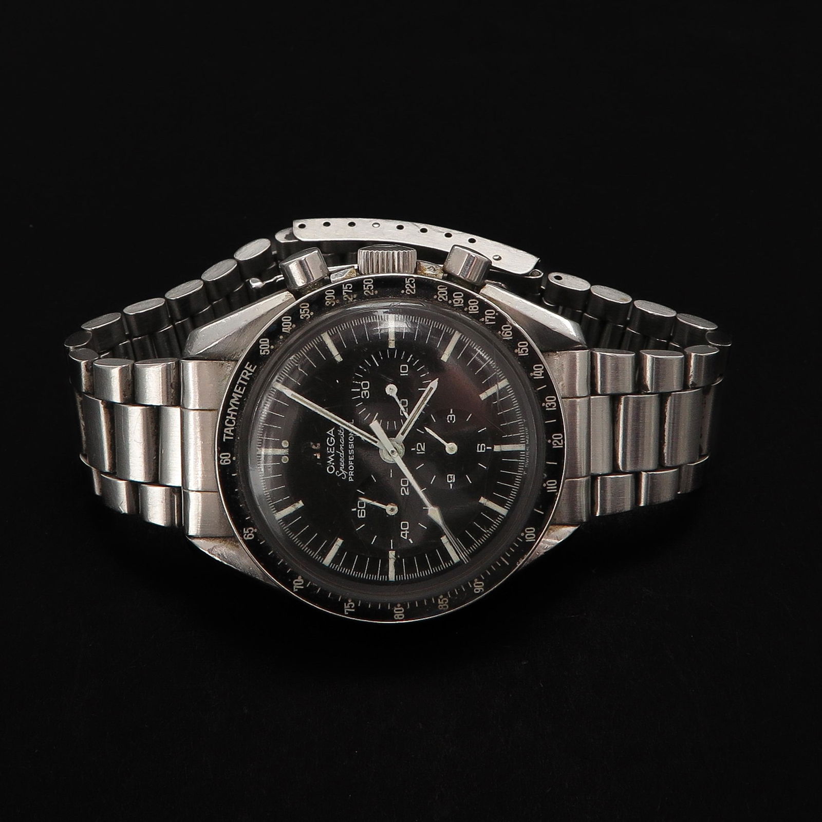 A Mens Omega Speedmaster Profesional Watch (1 of 4)