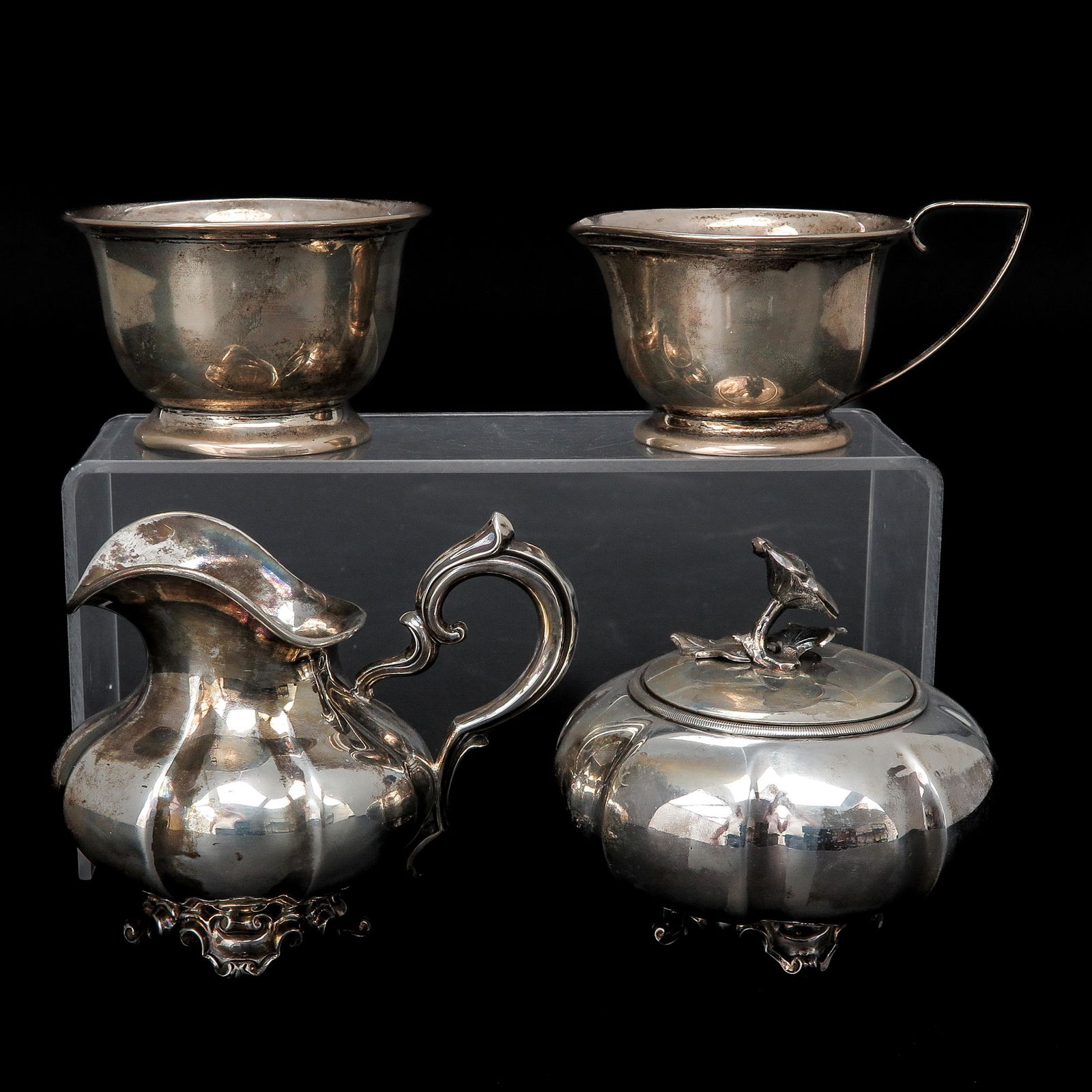 A Lot of 4 Dutch Silver Items (1 of 10)