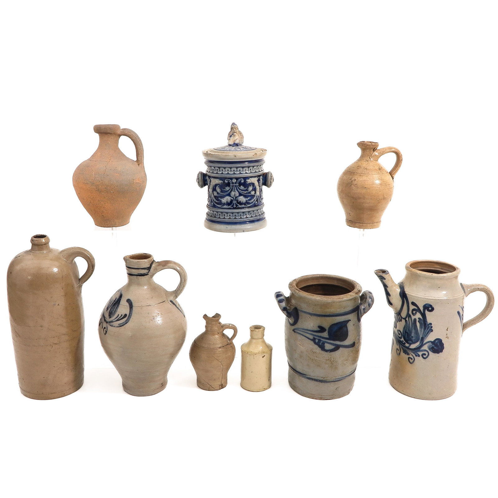 A Collection of Pottery: Including can, tallest is 25 cm.