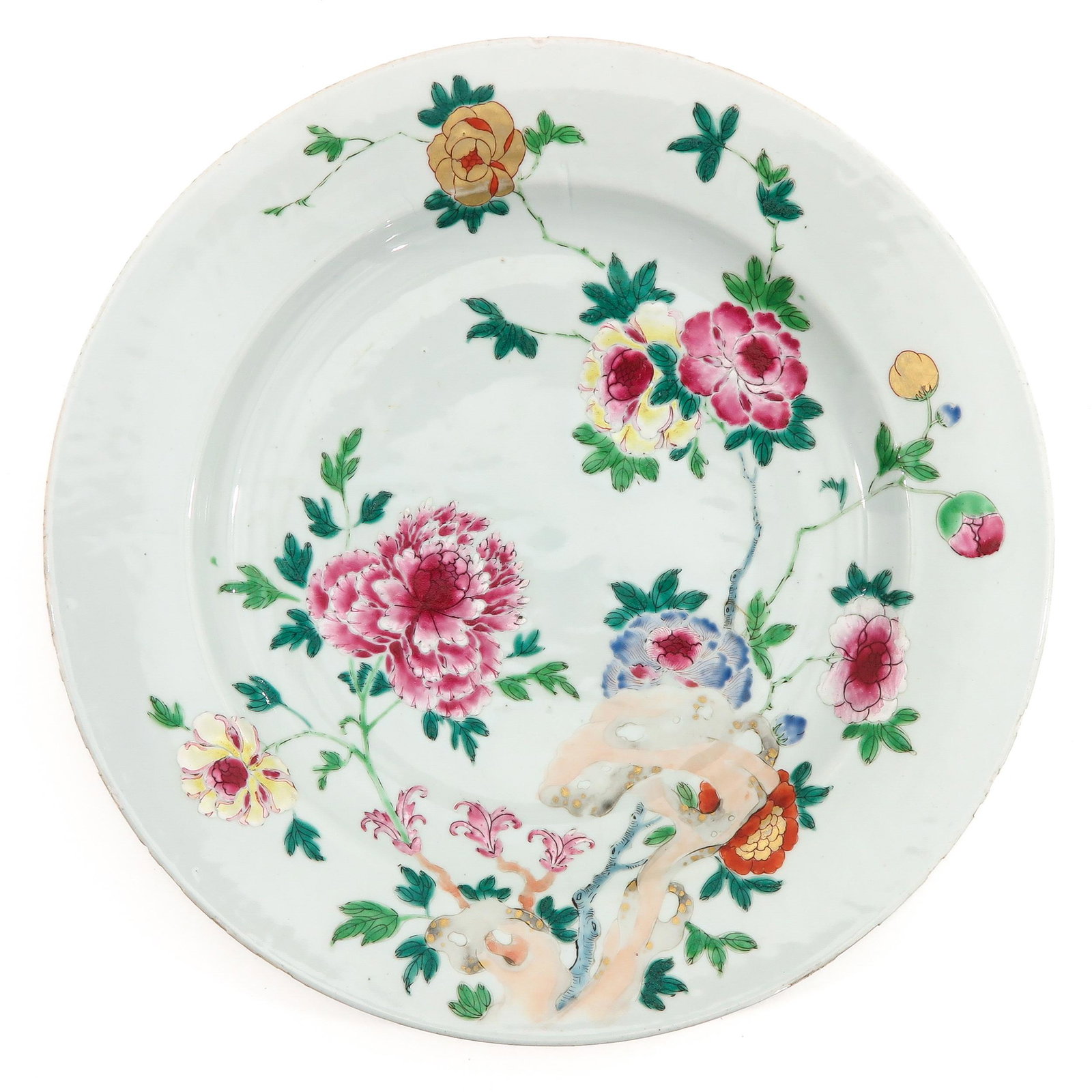 A Famille Rose Charger: Floral decor, 36 cm. in diameter, 18th Century, chip.