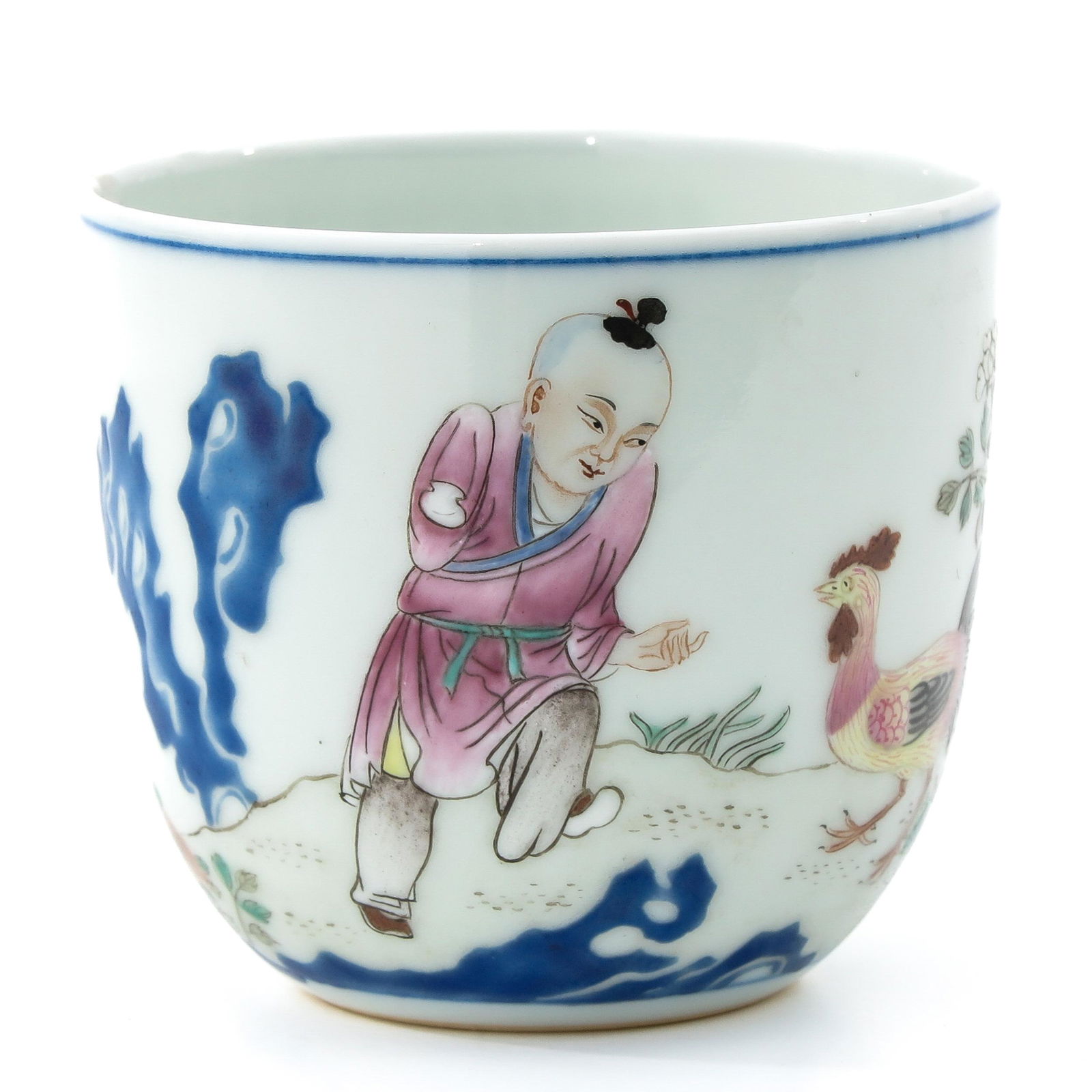 A Famille Rose Rooster Cup (1 of 9)