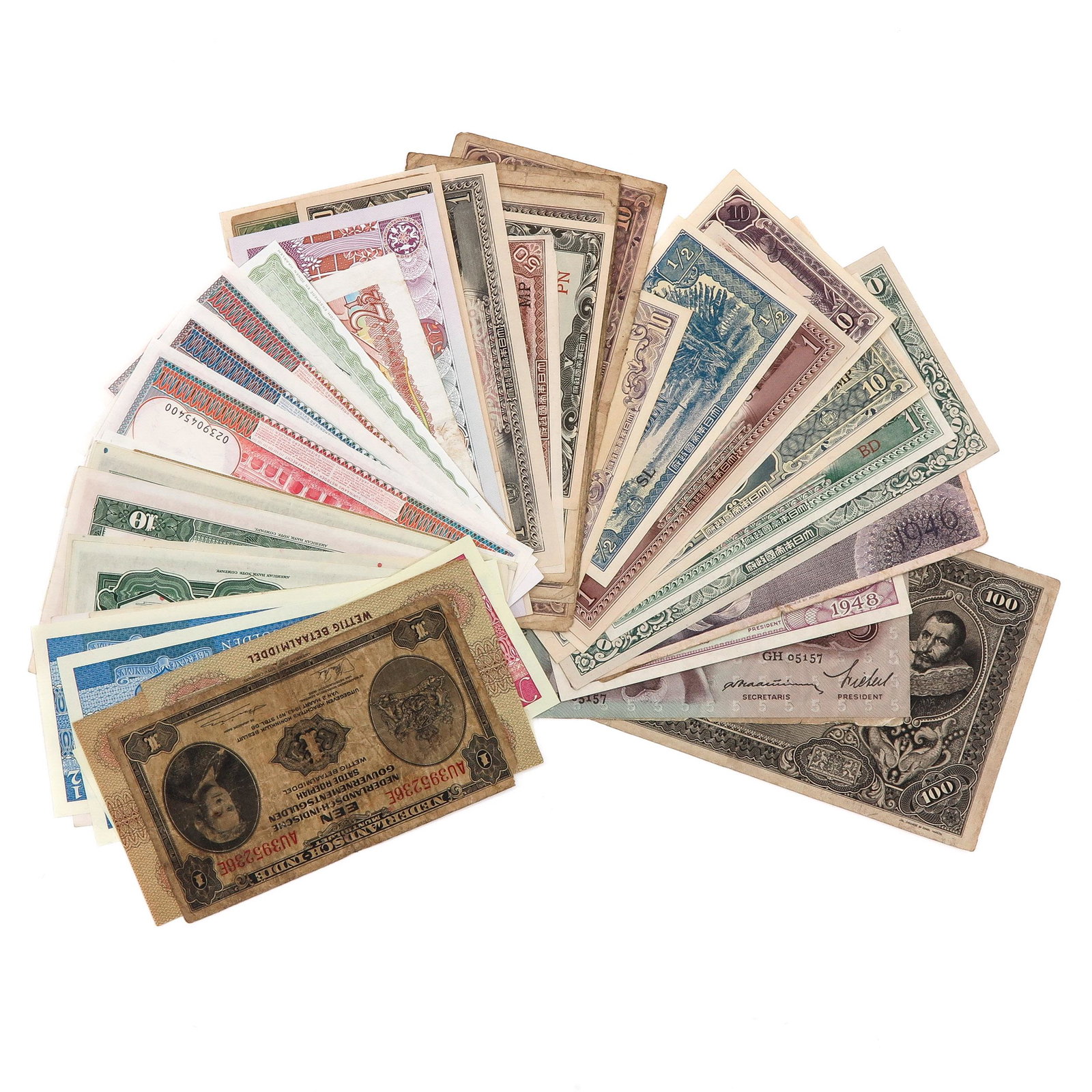 A Collection of Dutch Bank Notes: Including 100 guilder from the Javanese Bank 1927.