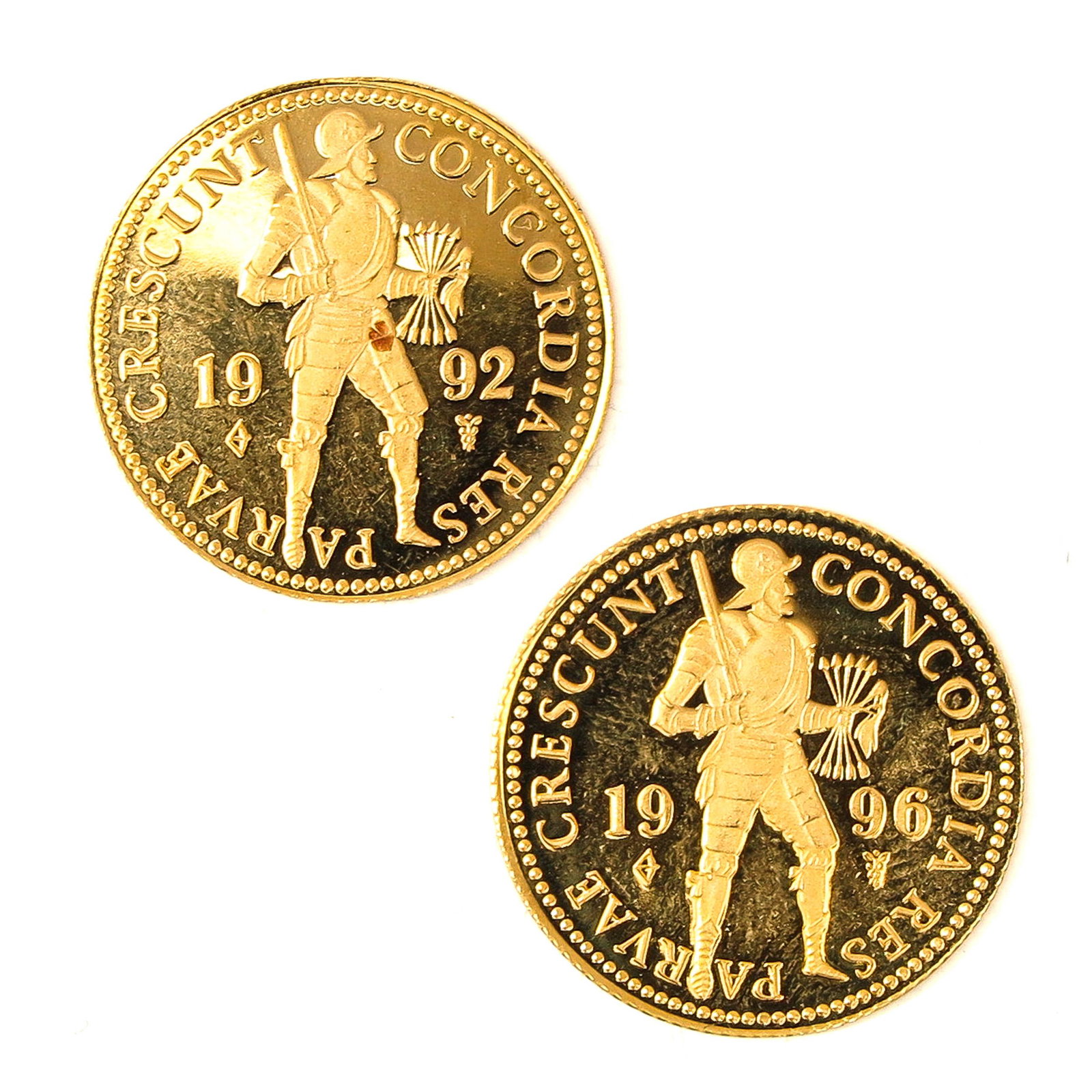 A Lot of 2 Ducat Gold Coins: 98.3% Gold, 1992 and 1996, total weight is 7 grams.