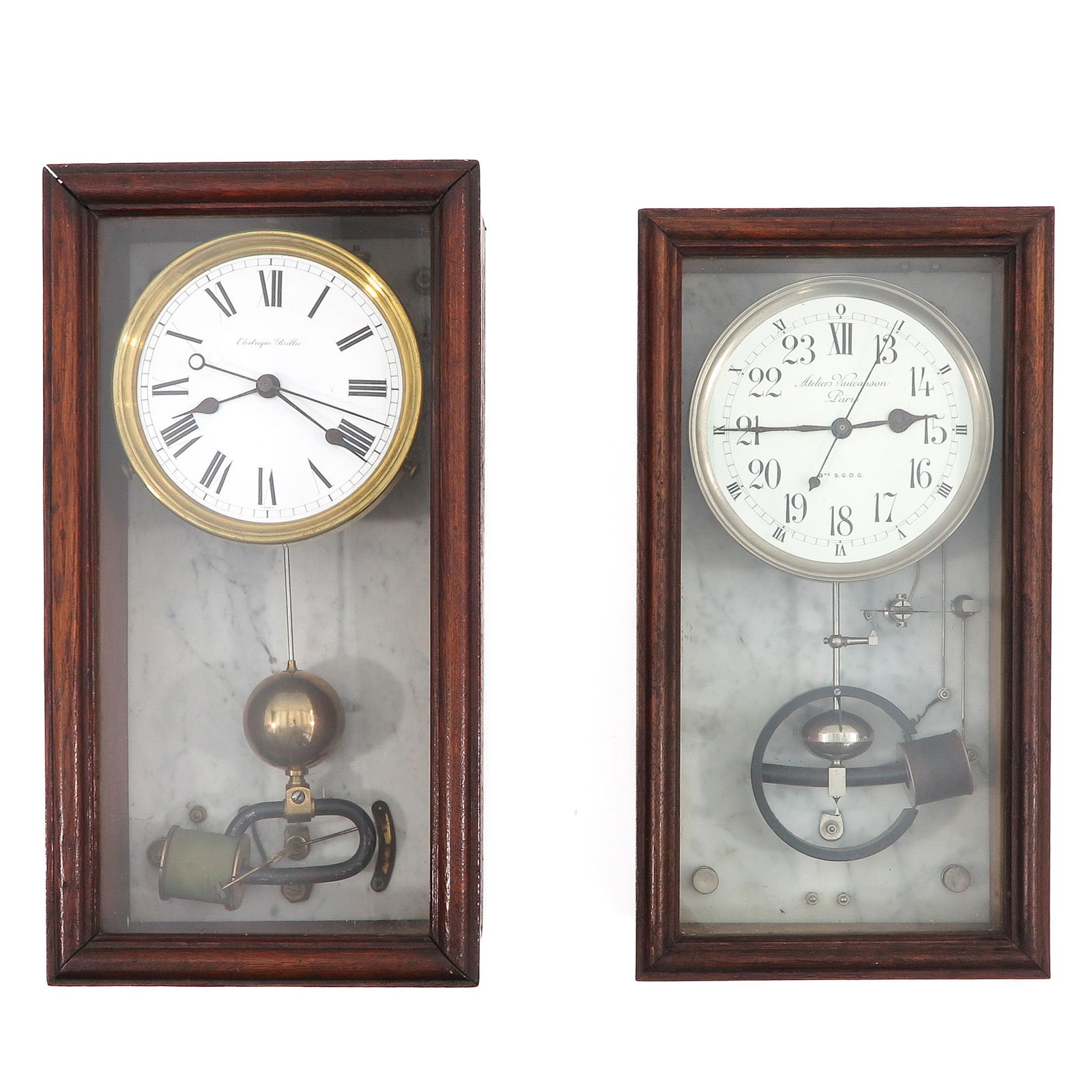 A Lot of 2 Electric Clocks (1 of 7)