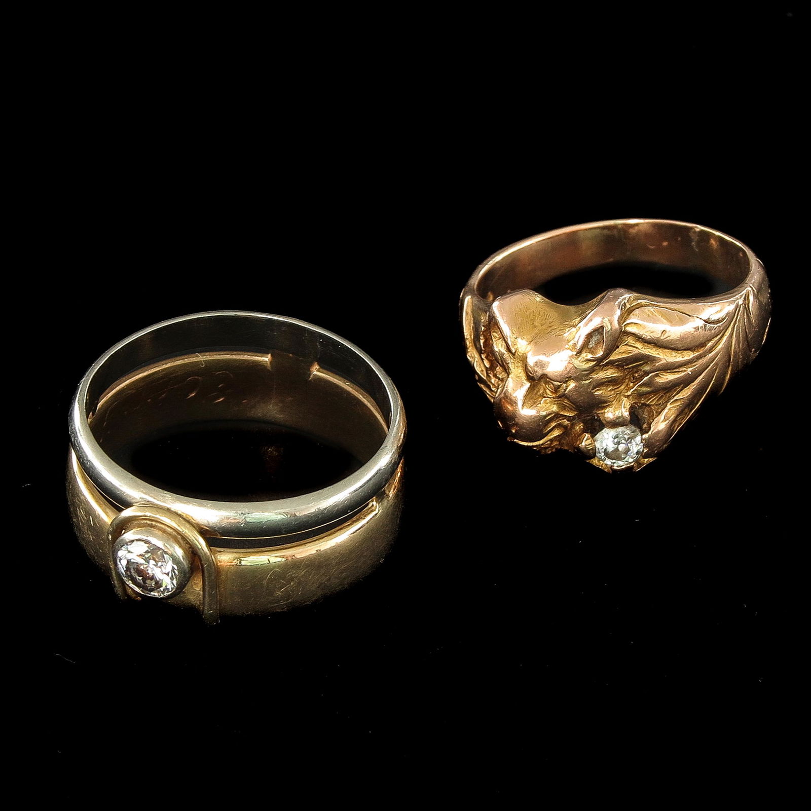 A Lot of 2 14KG Diamond Rings (1 of 5)