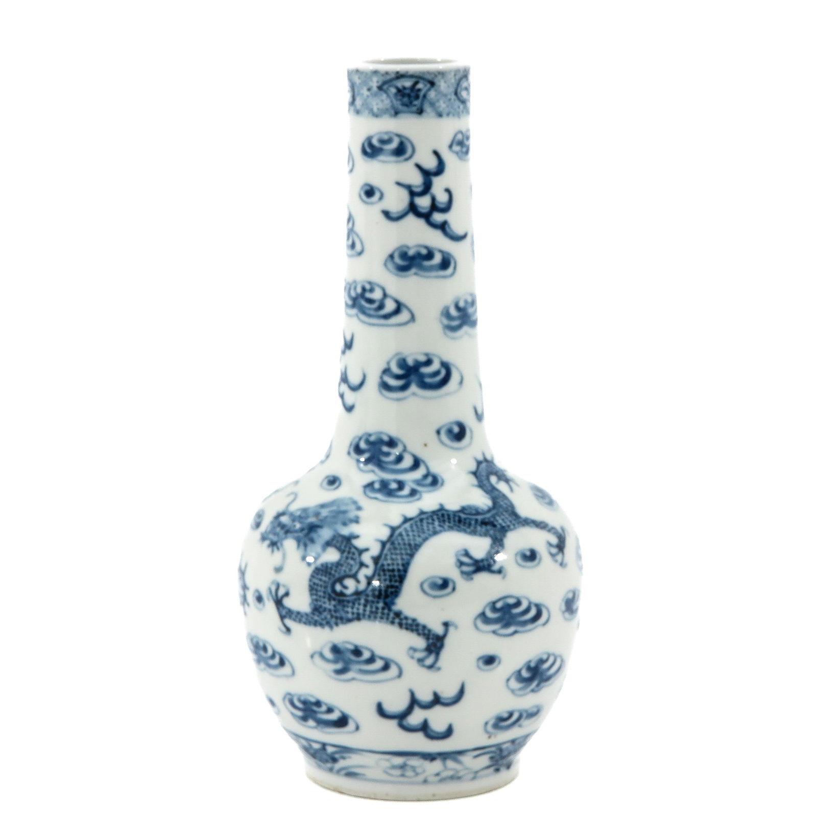 A BLue and White Bottle Vase (1 of 10)