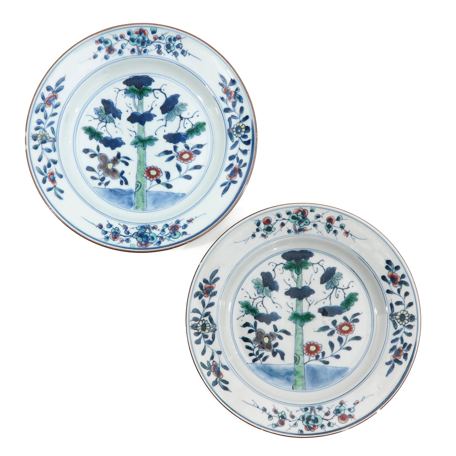 A Pair of Doucai Decor Plates (1 of 9)