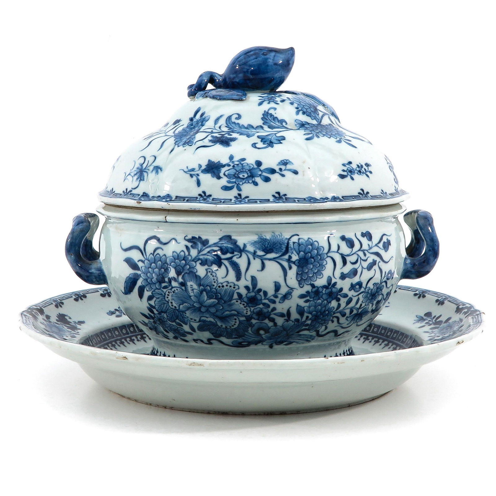 A BLue and White Tureen and Tray (1 of 10)