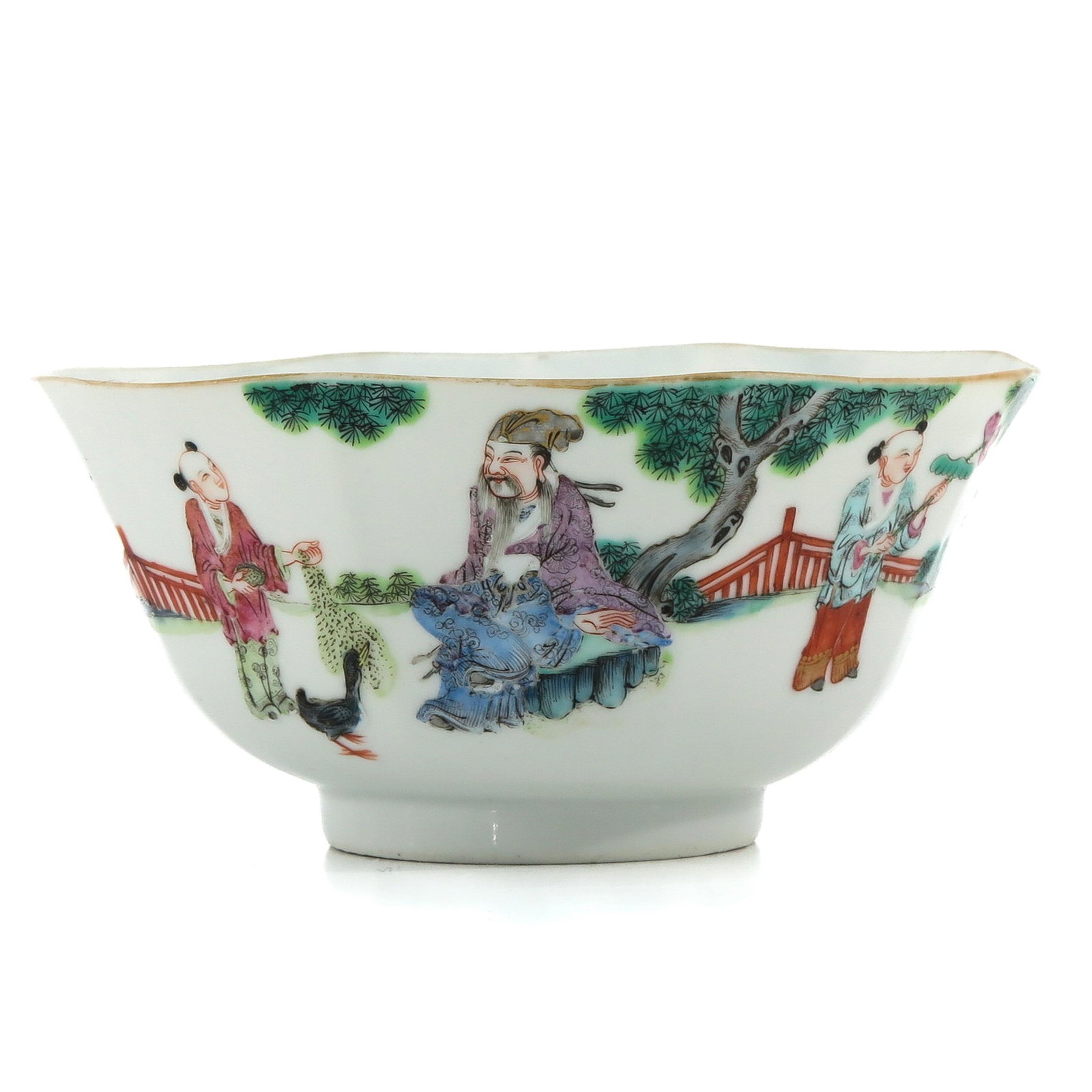 A Famille Rose Bowl: Decorated with Chinese figures in garden, Daoguang mark, 17 cm. in diameter.